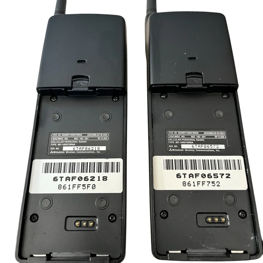 Vintage Pair Mitsubishi MT-1092FOR6A Cellular Mobile CellPhones Parts Only As Is